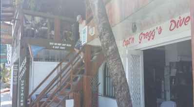 Exterior Capt'n Greggs Dive Resort