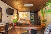 Khu vực công cộng Tropica Bungalow Hotel