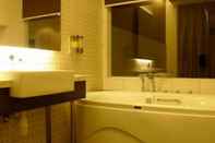 In-room Bathroom Hotel Austin Paradise @ Mount Austin