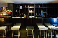 Bar, Kafe dan Lounge Hotel Selection Pattaya