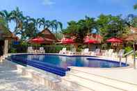 สระว่ายน้ำ Boonya Resort 