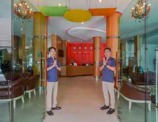 Lobby 2 Baron Beach Hotel (SHA)