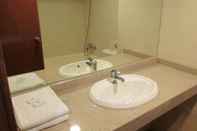 In-room Bathroom Pasir Panjang Inn