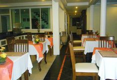 Restaurant 3 The Mareeya Place