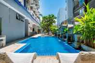 Swimming Pool Kokotel Pattaya South Beach