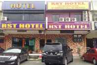 Luar Bangunan RST Hotel