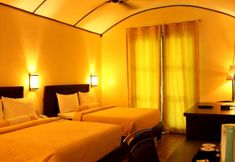 Bedroom 2 Camayan Beach Resort and Hotel