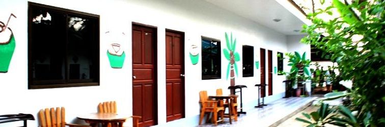 ロビー Deng's Kamala Beach Resort