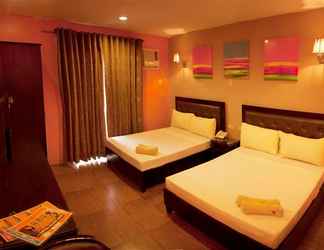 Kamar Tidur 2 Subic Pearl Hotel