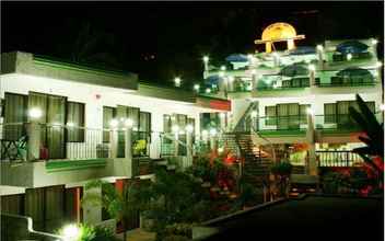 Bangunan 4 Turtle Inn Resort