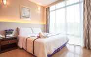 Bedroom 5 Lavender Inn Nusa Bestari