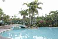 Hồ bơi La Vista Inland Resort
