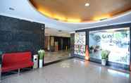 Lobi 7 Grand Surabaya Hotel