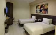 Bedroom 5 Apple Green Hotel Batu