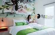 Bedroom 7 Fizz Hotel Lombok