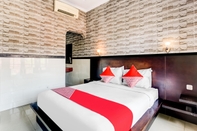 Kamar Tidur Antara Sunset Road