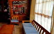 Lobi 4 De Javu Bed and Breakfast