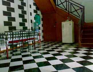 Lobby 2 Villa Manis Lembang