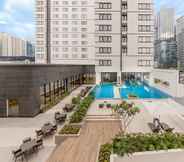 Swimming Pool 2 Seda Bonifacio Global City