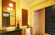 In-room Bathroom 3 Keerati Homestay