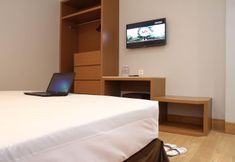 Bedroom 3 Hotel Astoria Lampung