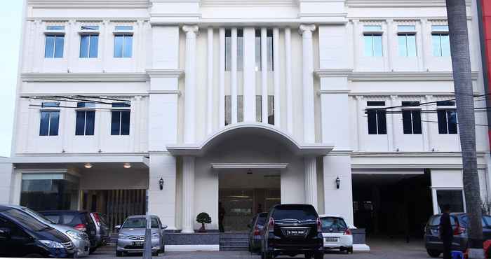 Luar Bangunan Hotel Astoria Lampung