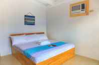 Bedroom Aquazul Resort & Hotel by Queen Margarette Hotel