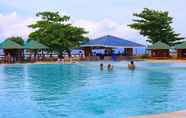 Kolam Renang 3 Aquazul Resort & Hotel by Queen Margarette Hotel