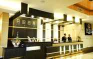 Sảnh chờ 3 Big 8 Corporate Hotel 