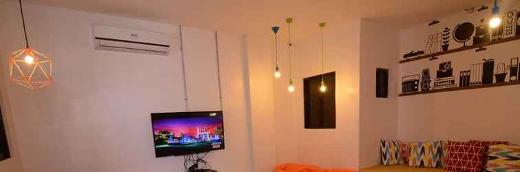 Lobi Makati Junction Hostels