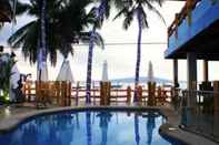 Kolam Renang Montani Beach Resort Puerto Galera powered by Cocotel