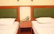 Kamar Tidur 5 River Inn Hotel