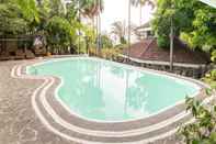 Kolam Renang Seven Suites Observatory Hotel