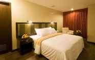 Kamar Tidur 4 Baguio Burnham Suites Hotel