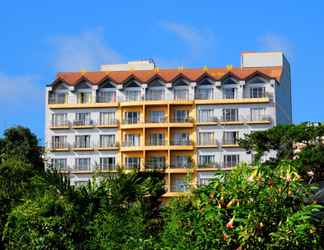 Exterior 2 Baguio Burnham Suites Hotel