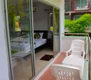 Kamar Tidur 3 Swiss Chalet Guest House