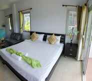 Kamar Tidur 4 Swiss Chalet Guest House