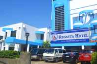 Bangunan Regatta Hotel