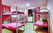 Kamar Tidur 6 Pink Manila Hostel