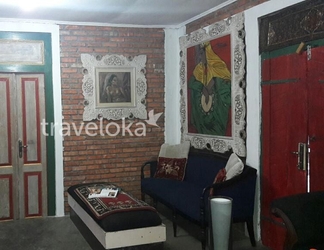 Sảnh chờ 2 Ethnic Room Syariah in Bogor City Center (CAS)