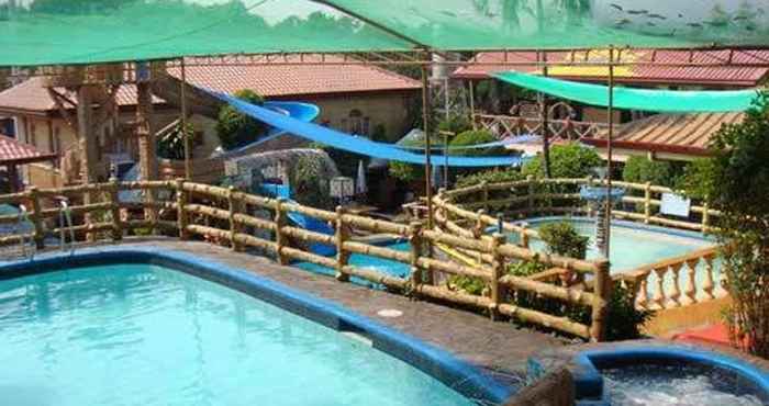 Swimming Pool Sun rock Resort