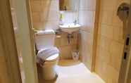 Toilet Kamar 2 Bold Hotel Jakarta