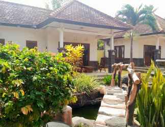 Bangunan 2 Euroservices Holiday Villa