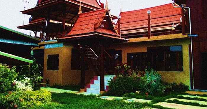 Exterior Ruenthai Resort (Bangkung)