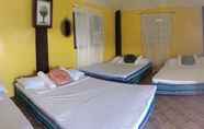 Kamar Tidur 4 Old Parola Seaside Cottages