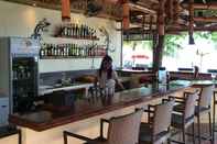 Bar, Cafe and Lounge Pyramid Beach Resort Bohol