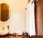 In-room Bathroom 6 Chaipura Resort
