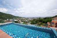 Swimming Pool Splendid Sea View Resort