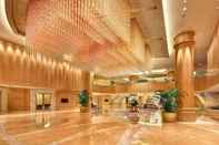 Lobi One World Hotel