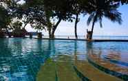 Kolam Renang 4 Siam Beach Resort